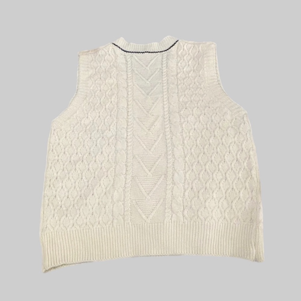 [FREE SHIPPING] SHEIN Women’s Argyle Knit V-Neck Sweater Vest - Picture 2 of 2